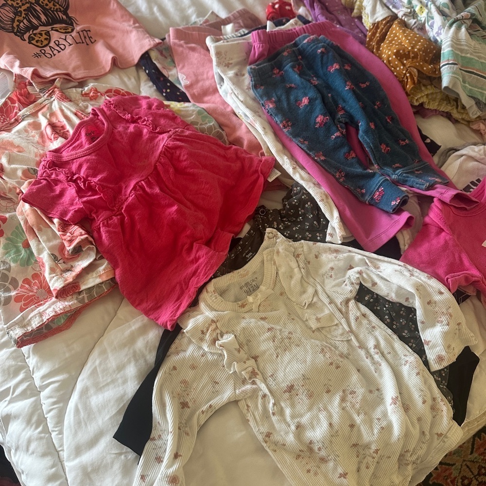 52 piece Assorted Baby Clothing Bundle 9 months - Picture 4 of 5